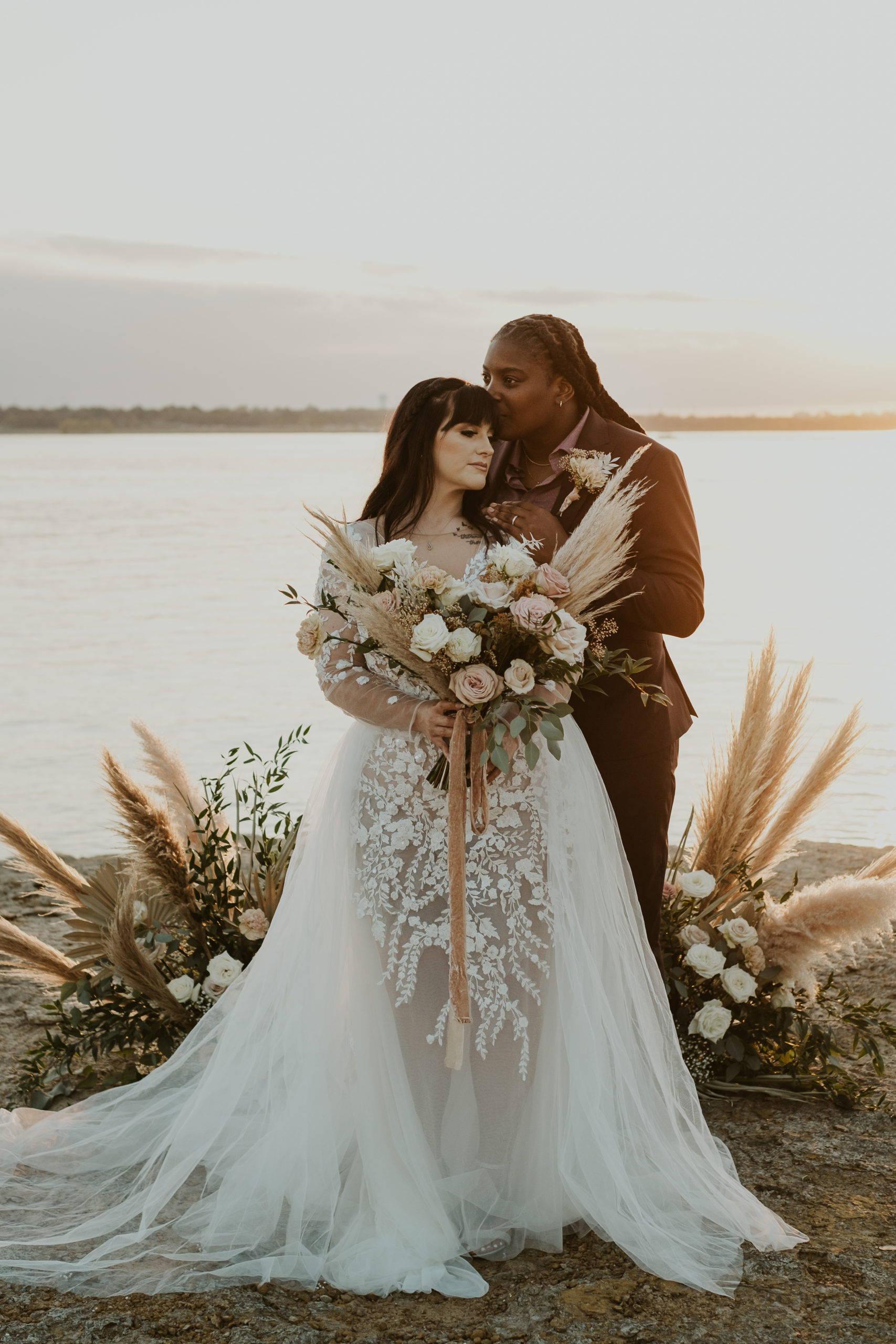 Intimate Elopement at Rockledge Park in Grapevine, Texas