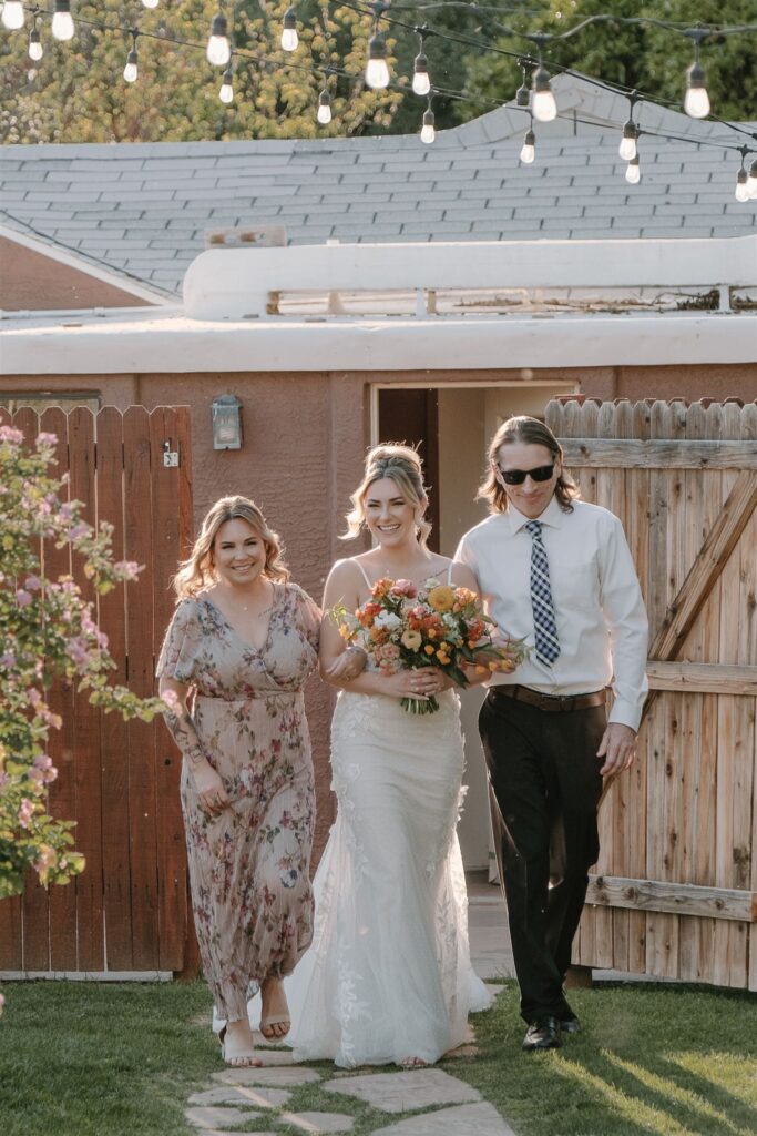 Annette Ambrose Photography, an Arizona-based wedding photographer, captures this wedding at The Farm at South Mountain in Phoenix, AZ