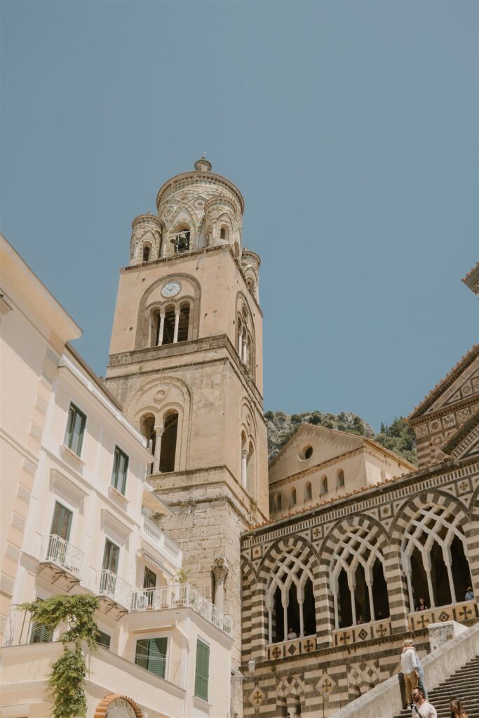 Annette Ambrose Photography is a destination wedding photographer based in Arizona. She is having an Amalfi Coast Destination Wedding and is sharing her favorite tips for planning a wedding in Positano, Italy.