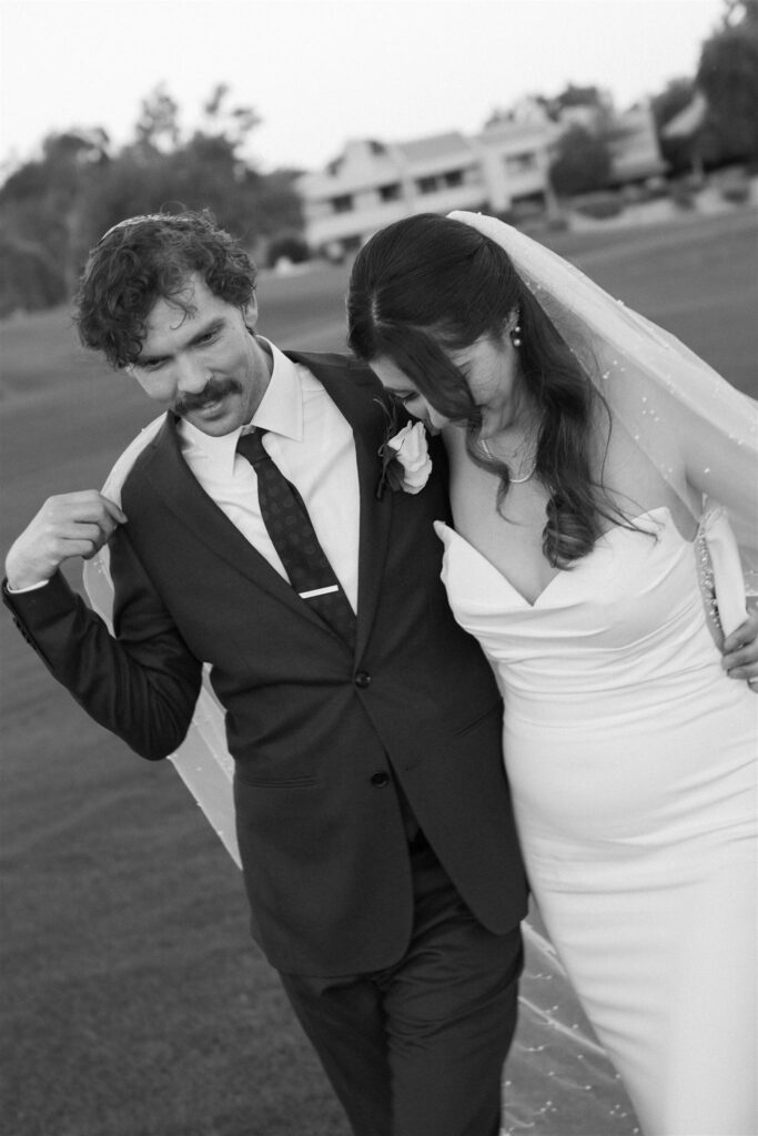 Stunning fall wedding at Gainey Ranch Golf Club in Scottsdale, featuring breathtaking mountain views, timeless details, and unforgettable moments.