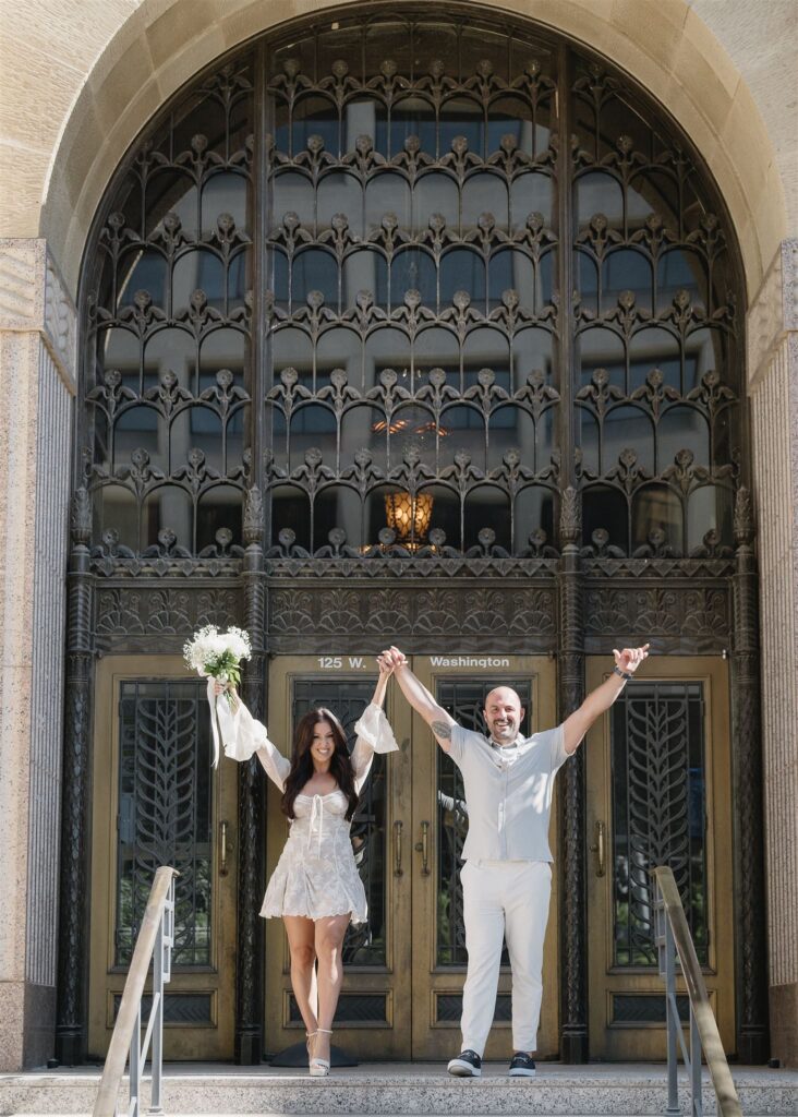 Discover how to plan a meaningful and stylish courthouse wedding with a guide to making your city hall ceremony unforgettable.