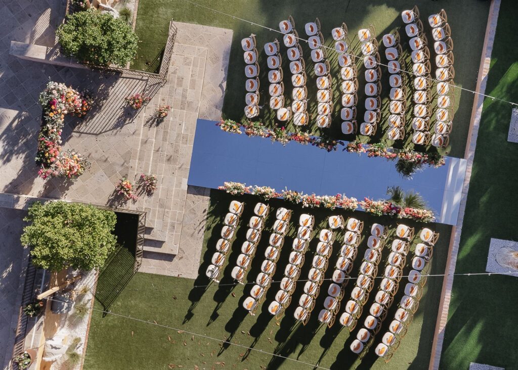 Discover the best Scottsdale wedding venues for stunning desert views, luxury resort settings, and unforgettable Arizona wedding photos. 